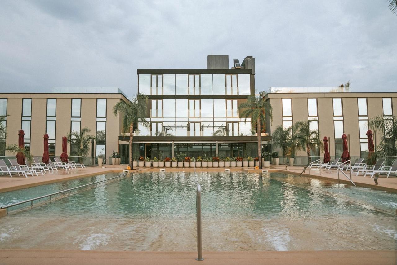 Howard Johnson Plaza La Ribera Resistencia Bagian luar foto
